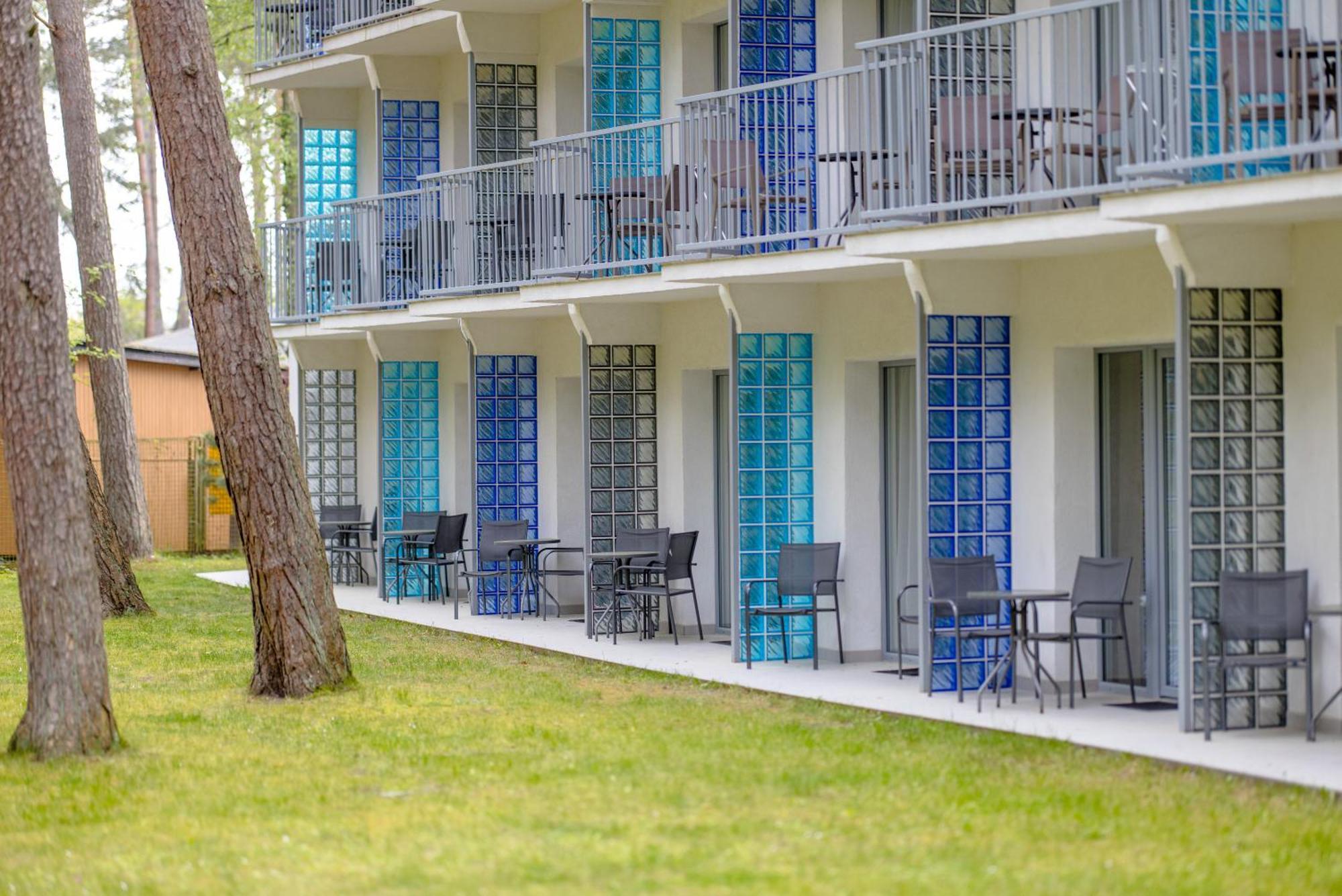 Waterside Resort Дарлувко Екстер'єр фото