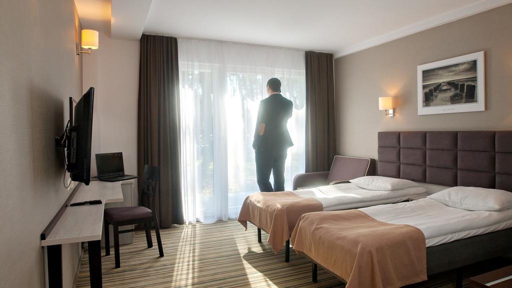 Waterside Resort Дарлувко Екстер'єр фото